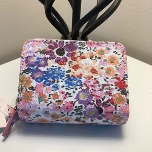 Buxton Floral RFID Wizard Wallet